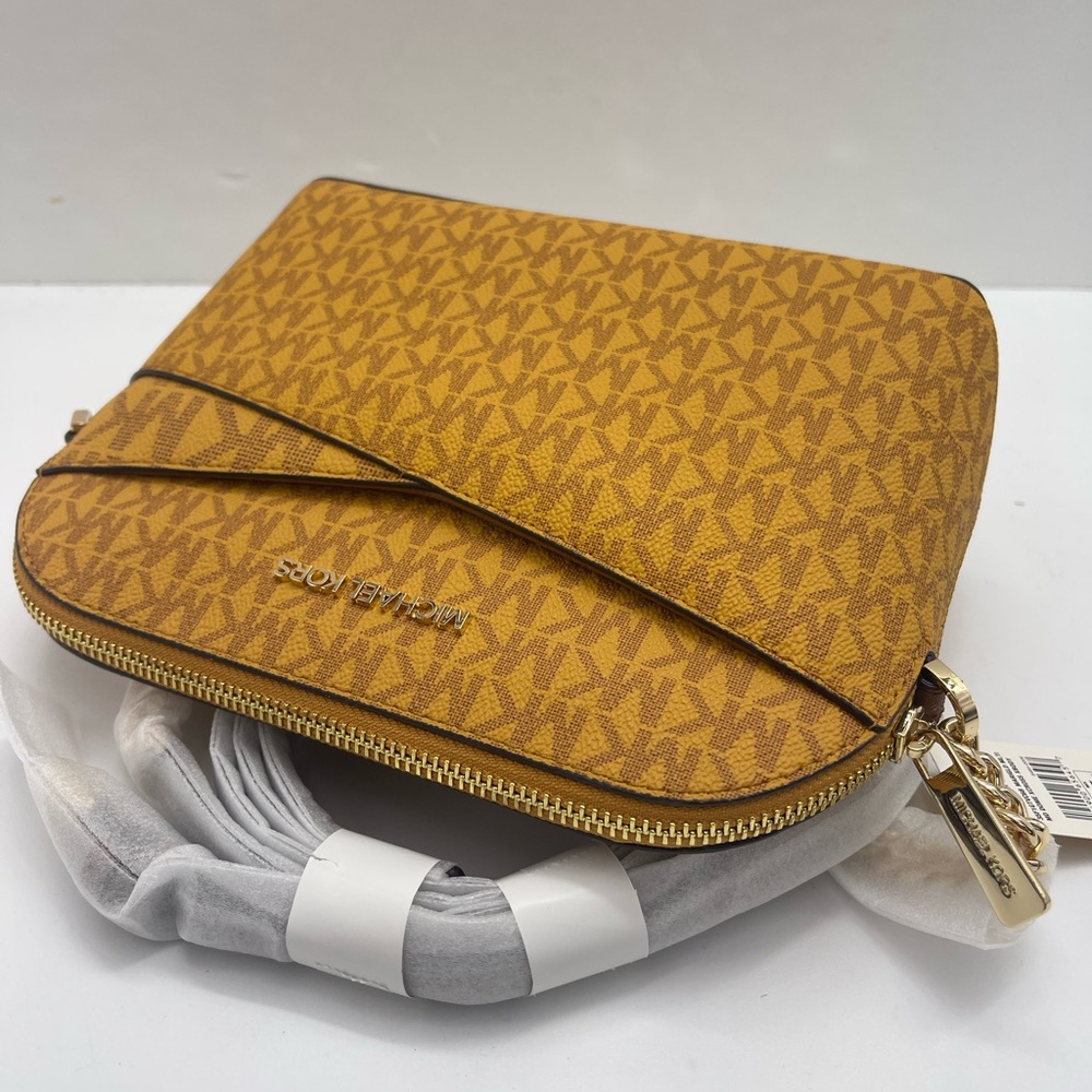 Michael Kors Jet Set Travel Md Logo Dome Crossbody XCROSS XBODY
Marigold 
NWT - Picture 9 of 16